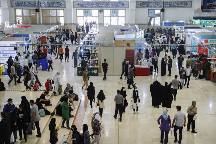 تازههای نشر در حوزه دفاع مقدس را در نمایشگاه کتاب تهران ببینید