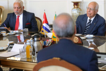 دیدار معاون نخست‌وزیر کوبا با وزیر امور خارجه
