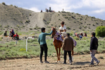 کورس بهاره در روستای باغلق راز جرگلان