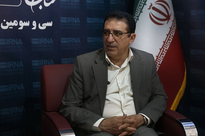 قادر آشنا: آینده سینما با ورود هوش مصنوعی را باید پیشبینی کنیم/ پژهش ضرورت سینماست