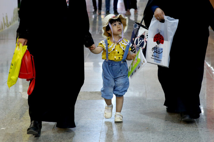 تجمیع ۴ جایزه مهم کتاب در یک غرفه از نمایشگاه/ برگزاری ۲۰۰ نشست تخصصی در ۶ روز