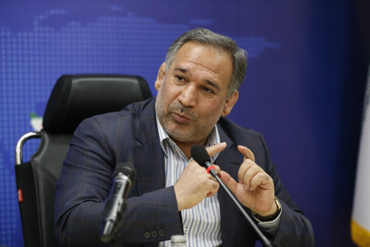 هدفمند کردن یارانهها، نسخه نئولیبرالیستی نیست / دولت مسئولیت پذیر است / عدهای می خواستند کشور را به بن بست بکشانند 5