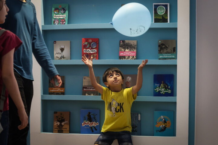 درهای نمایشگاه بینالمللی کتاب به روی مخاطبانش باز شد