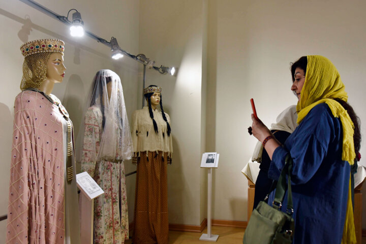 پوشاک ایرانی قربانی قاچاق؛ از واردات کیلویی تا تجارت چمدانی