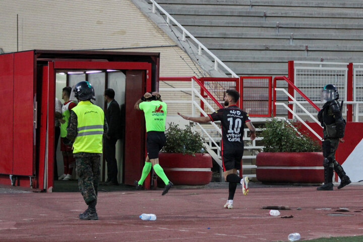 شب فاجعه؛ بارش سنگ بیاخلاقی بر سر فوتبال ایران