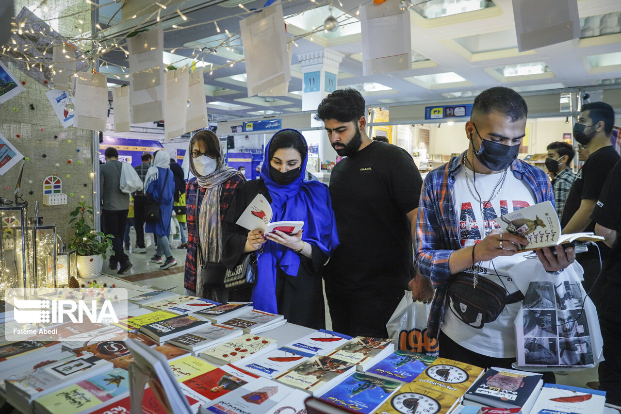 نمایشگاه کتاب 200 میلیارد تومان فروخت / ثبت 74 رای تخلف