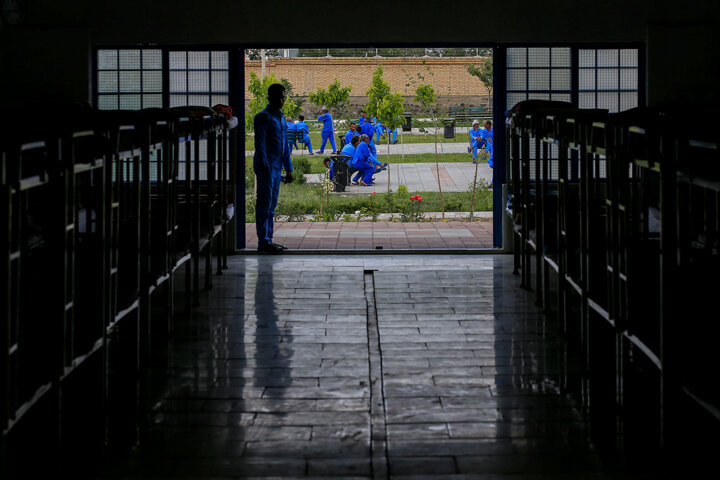 فعالیت ۱۱ مرکز درمان و نگهداری معتادان متجاهر در تهران 1 فعالیت ۱۱ مرکز درمان و نگهداری معتادان متجاهر در تهران/کاهش حضور معتادان در سطح جامعه