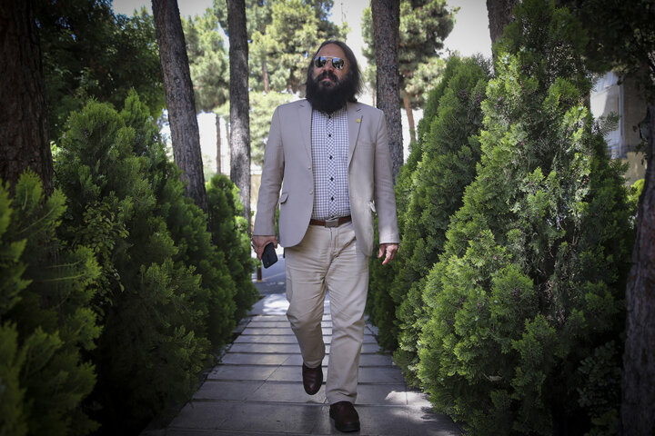 «غریبه شام»؛ گذر از شعار و تکیه بر شعور