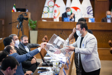 اعتراض قنبرزاده به شیوه انتخاب نماینده باشگاه‌ها در انتخابات کمیته المپیک