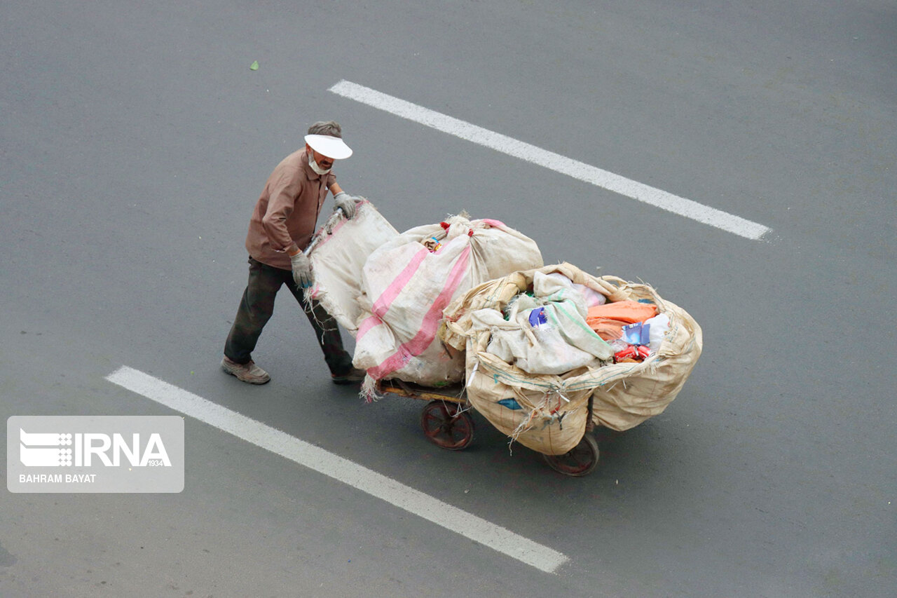 وزیر دادگستری: علاج معضل زباله‌گردی در گرو اجرای قانون مدیریت پسماند است