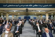 ایرانی سپریم لیڈر کے ساتھ پارلیمنٹ کے اراکین کی ملاقات کے مناظر
