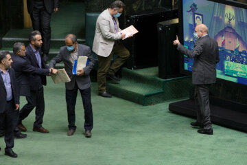 Celebradas las elecciones para elegir el presidente del Parlamento iraní
