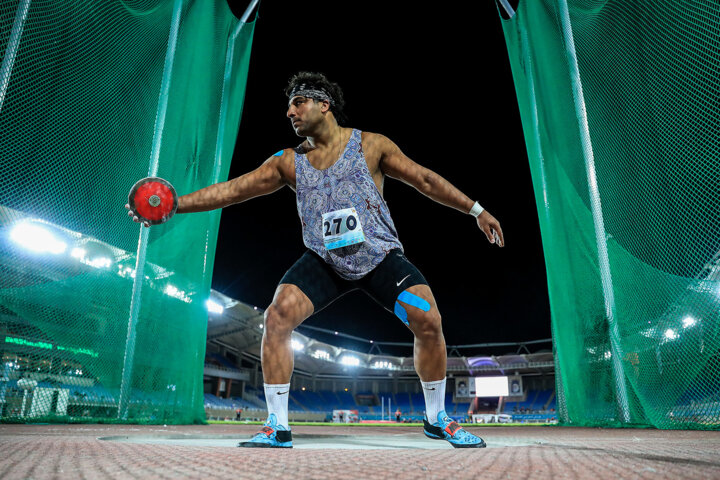 داوری:سفر حدادی به آمریکا در دوران صیامی هماهنگ شده بود/ فدراسیون دوومیدانی را آتش زدهاند