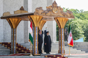 Tacikistan Cumhurbaşkanı'nın resmi törenle karşılanması