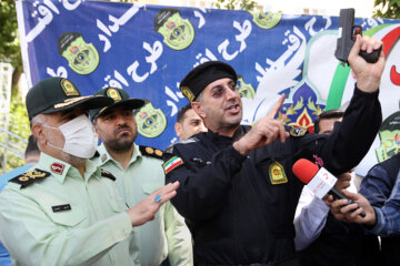 ۲۰ قبضه سلاح جنگی و شکاری، ۹ قبضه شبه سلاح ۱۲۳۸ فشنگ در طرح اقتدار پلیس توقیف شد