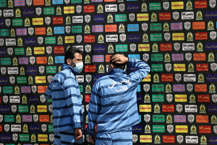 شرور متواری در یک تونل زیرزمینی دستگیر شد/زن و شوهر مسافرکشنما دستگیر شدند