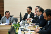 رئیس اتاق بازرگانی فارس: بخش‌های مولد اقتصادی از بخش های غیر مولد تفکیک شوند