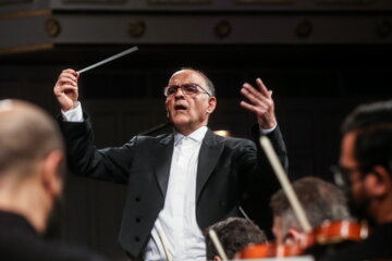 Tehran Symphony Orchestra Performance