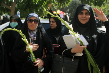 Ceremonias para conmemorar el 33º aniversario del fallecimiento del Imam Jomeini