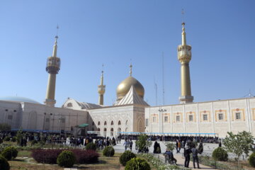 Ceremonias para conmemorar el 33º aniversario del fallecimiento del Imam Jomeini