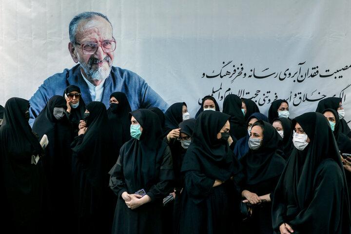 مراسم تشییع پیکر سیدمحمود دعایی از موسسه اطلاعات برگزار شد/ همه آمدند