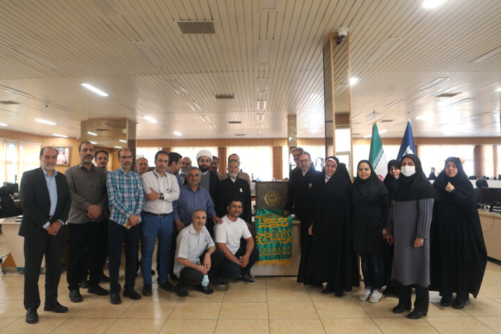 استشمام عطر حرم رضوی در ایرنا