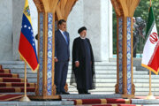  ایرانی صدر کا وینزویلا کے صدر سے سرکاری استقبال