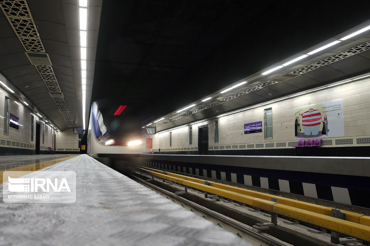 اعزام فوق‌العاده قطار درون شهری مترو در شب‌های قدر 