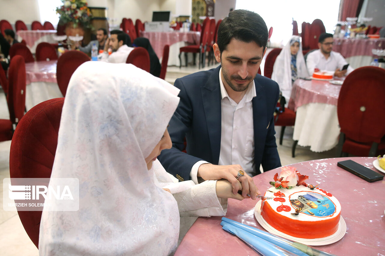 جشن ازدواج دانشجویان دانشگاه جامع امام‌ حسین (ع) برگزار شد+عکس 