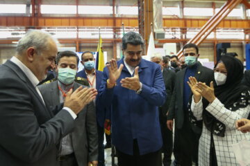 Nicolás Maduro, le président du Venezuela en visite à MAPNA, un des plus grandes entreprises iraniennes d'ingénierie et d'énergie 