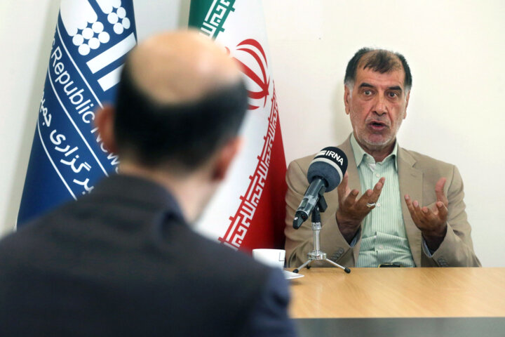 باهنر: فقط دولت سیزدهم جرات و همت عادلانهسازی یارانهها را داشت/ برقراری ارتباط مستقیم با مردم تصویر جذابی است