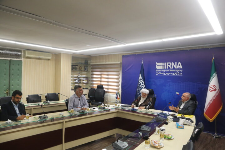 مصباحی: وضعیت اقتصادی نگرانکننده بود، اکنون امیدبخش است/ افقه: مردم دیگر صبر و تحمل گذشته را ندارند