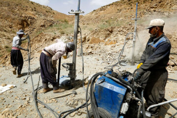 استاندار: ذخایر معدنی کردستان به یک میلیارد تُن رسید
