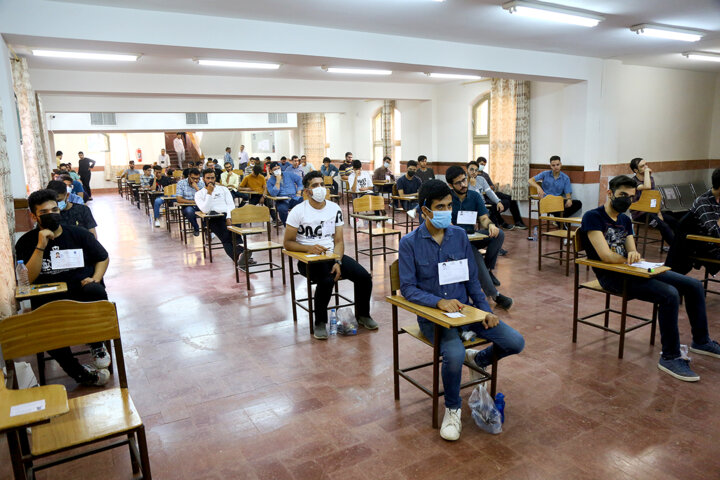 دومین روز کنکور۱۴۰۱؛ آغاز رقابت داوطلبان ۲ گروه آزمایشی علوم انسانی و ریاضی