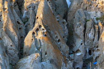 El pueblo rocoso de Kandovan en el noroeste de Irán
