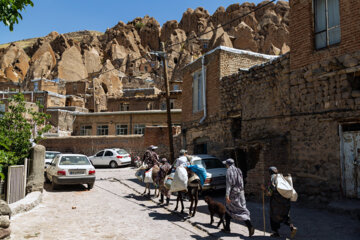 El pueblo rocoso de Kandovan en el noroeste de Irán
