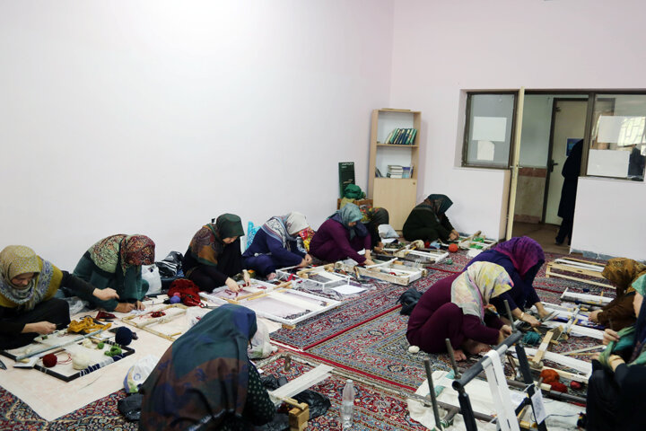 برنامهریزی و حمایت لازمه شکوفایی صنعت فرش دستباف گلستان