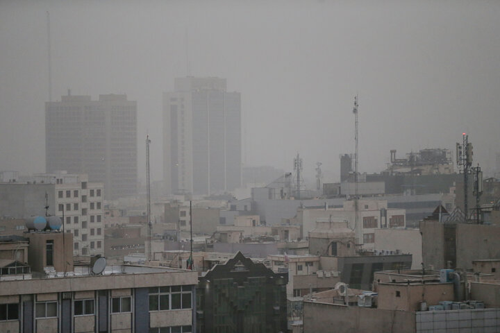 لزوم انجام معاینه فنی برای کاهش آلودگی هوای پایتخت/ مراکز فاقد صف انتظار هستند