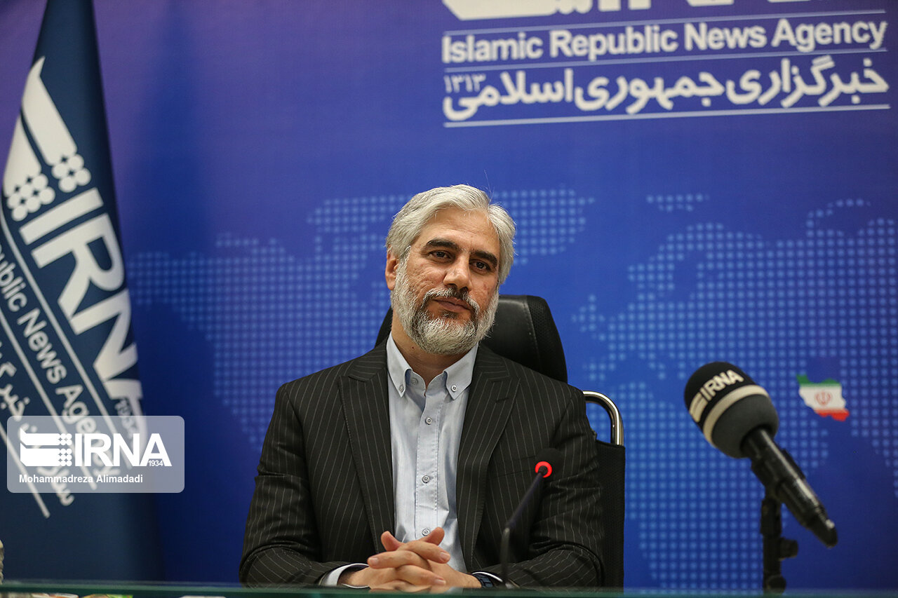 احمدوند: نخستین فلوشیپ تهران پاییز ۱۴۰۳ برگزار می‌شود/ استقرار صندوق رای در نمایشگاه کتاب