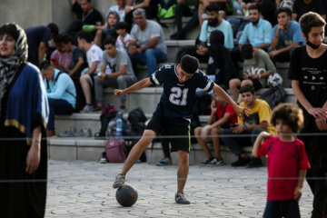 Iran : compétitions freestyle football au parc Adrénaline de Téhéran, le jeudi 11 mai 2023 (Photo : Mohsen Vanaï) 