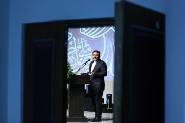 سخنرانی «محمد مهدی اسماعیلی» وزیر فرهنگ و ارشاد اسلامی در اختتامیه جشنواره مطبوعات دینی
