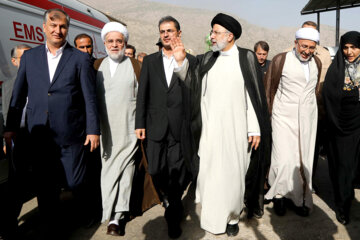El presidente iraní visita la provincia de Kurdistán

