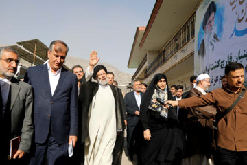 El presidente iraní visita la provincia de Kurdistán
