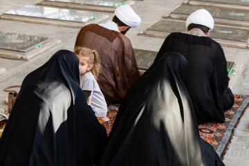 Tebriz Halkının Arefe Günü Duası Törenlerinin Fotoğrafları