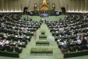 ایرانی پارلیمنٹ کے ارکین کا صدر رئیسی کے پچھلے سال میں اقدامات پر شکریہ