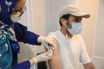 استاندار: مازندران رتبه نخست کشور را در تزریق دُز یادآور واکسن کرونا دارد