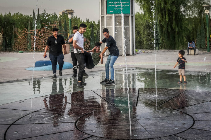 تابستانی که بین دوستان فاصله نمیاندازد