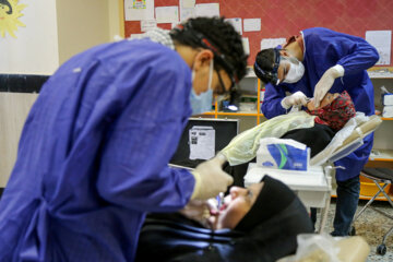 Iran: offre de services dentaires envers les personnes défavorisées