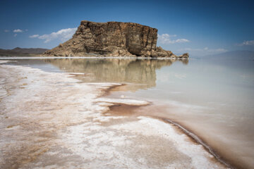 تغییر اقلیم رتبه اول در دلایل خشک شدن دریاچه ارومیه/فعالیت چاه ژرف در سیستان منوط به مجوز زیست محیطی است