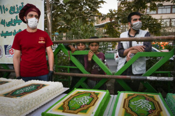 توزیع ۱۱۰ کیک بمناسبت عید غدیر